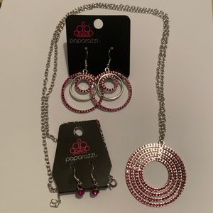 Brand new pink necklace and earrings set!